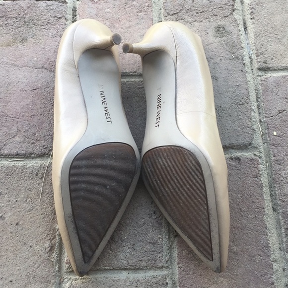 Nude heals - Picture 6 of 8